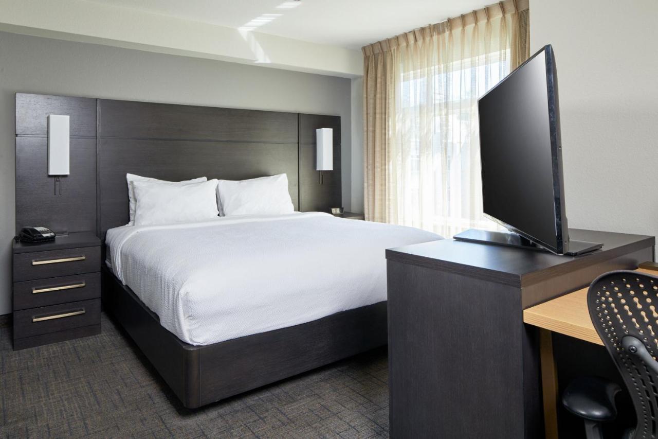 Residence Inn Los Angeles ווסטלייק וילג' מראה חיצוני תמונה
