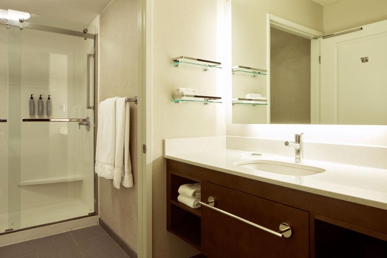 Residence Inn Los Angeles ווסטלייק וילג' מראה חיצוני תמונה