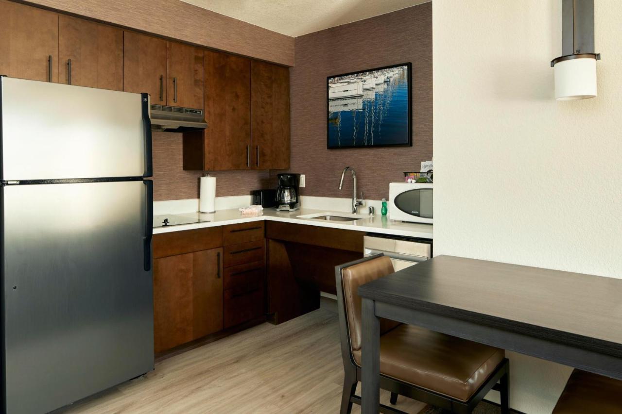 Residence Inn Los Angeles ווסטלייק וילג' מראה חיצוני תמונה